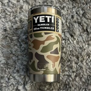 YETI Rambler Tumbler Camo Design Limited Edition